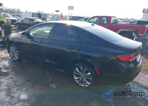 2015 Chrysler 200 S из США, поврежденный, VIN 1C3CCCBB0FN750177